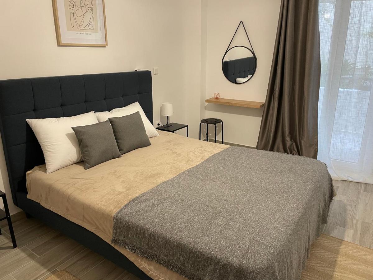 Pagrati Apartment